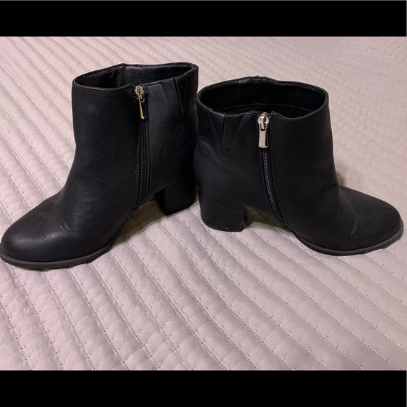 Torrid Side Zip Ankle Booties (wide width) - Picture 3 of 5